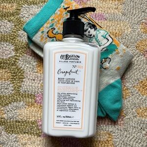C O Bigelow Apothecaries Grapefruit Body Lotion 10 oz new in bottle